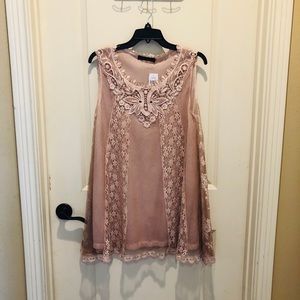 Rose colored long lacey tank